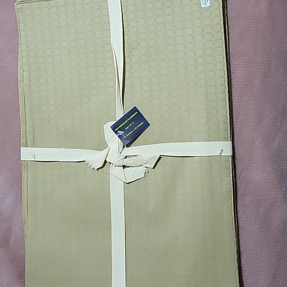 Source Unknown Other - NWT Placemats, Set of 4, 100% Cotton, See photos